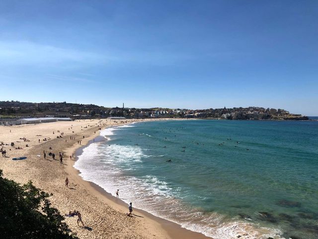 Bondi Beach 🌊☀️ and fun outdoor activities 🇦🇺