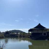 平安神宮内の日本庭園で四季を感じる旅