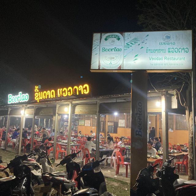 Muang xai 最強シンダット　Veoda Restaurant