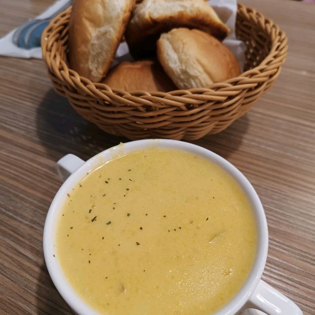 屏東美食分享~義朵朵 義式料理 獨特風味 口味大眾