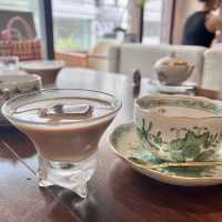 【表参道】贅沢フルーツサンドと絶品紅茶飲み比べ