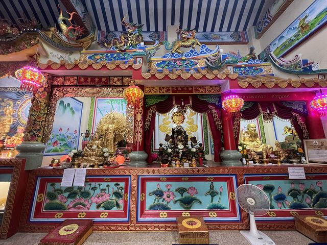 ศาลพระเสื้อเมือง