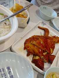 食在順德，㕑出鳳城！壹玖伍肆，順風順水！