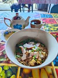 Bamee Nam Jai" Noodles Shop👍🏻