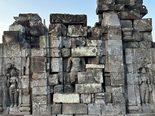 A Thousand Stories in Stone