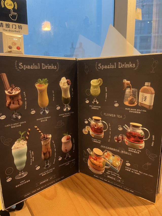 聚會必到樓上Cafe🥳高質美食😋任玩board game🎲 部屋咖啡室（旺角） 