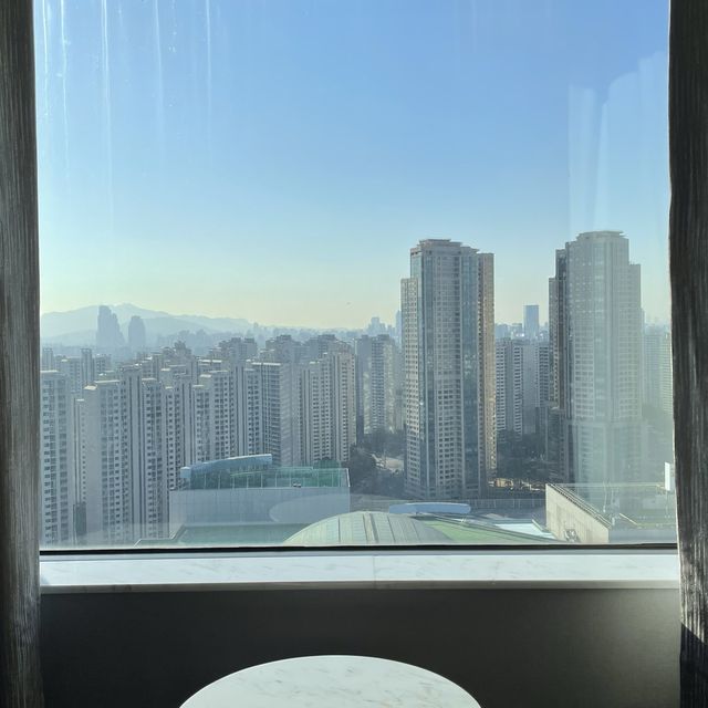 롯데월드가 보이는 롯데호텔월드