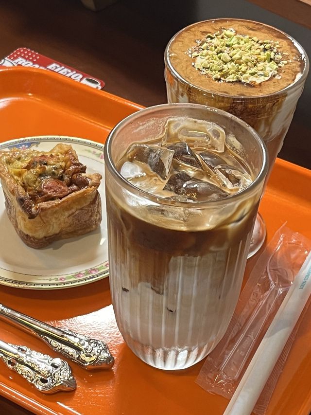 속초 교동 블렌딩 원두가 맛있고 아늑한 카페 이아이아오로스터스