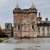 Palace of Holyroodhouse, London