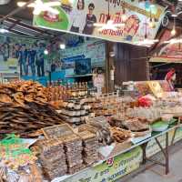 ตลาดหลวงปู่ทวด