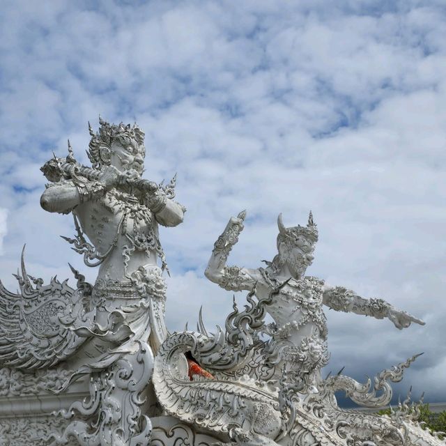 วัดร่องขุ่น