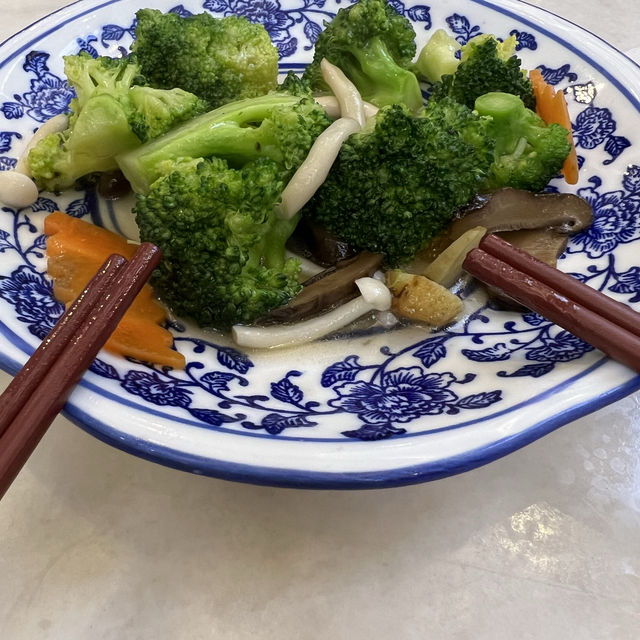 阿明帝皇鴨之咖哩魚頭煲有驚喜