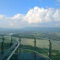 One Day Trip ริมฝั่งโขง Skywalkแห่งแรงของไทย