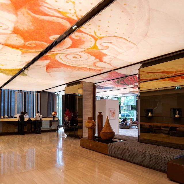 โรงแรมห้าดาวใจกลางกรุง Hilton Sukhumvit Bangkok