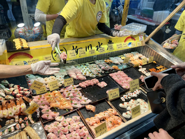 下關｜唐戶市場，欣賞海濱風景享用便宜新鮮的海鮮大餐😍