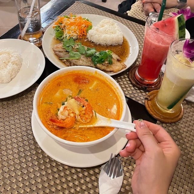 태국 피피섬 맛집 안나스레스토랑 비싸지만 맛있어 