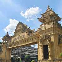 พิพิธภัณฑ์เมืองลับแล ซุ้มเมืองลับแล  จ.อุตรดิตถ์