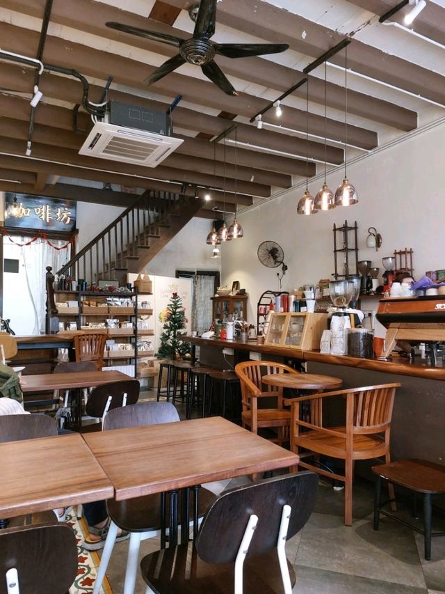 페낭의 카오산 로드, 추리아스트릿으로 오세요