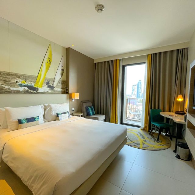 โรงแรมและสวนน้ำ Mercure Pattaya Ocean Resort