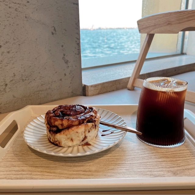 台灣屏東🏝海上教堂內還能喝咖啡下午茶 台灣屏東🏝海上教堂內還能喝咖啡下午茶
