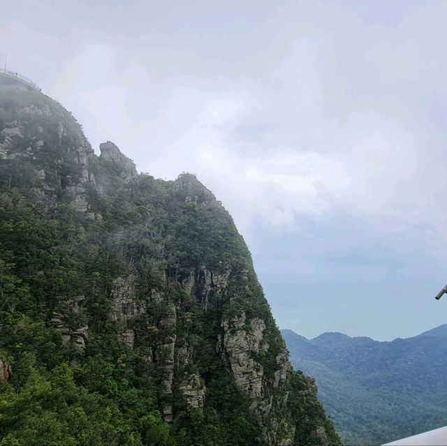 Spectacular view from Langkawi sky bridge 