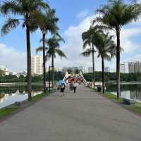 Huge Nanhu Park full of activities 