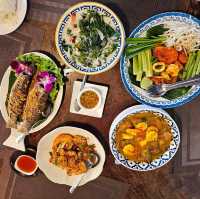 บ้านผักหวาน Restaurant
