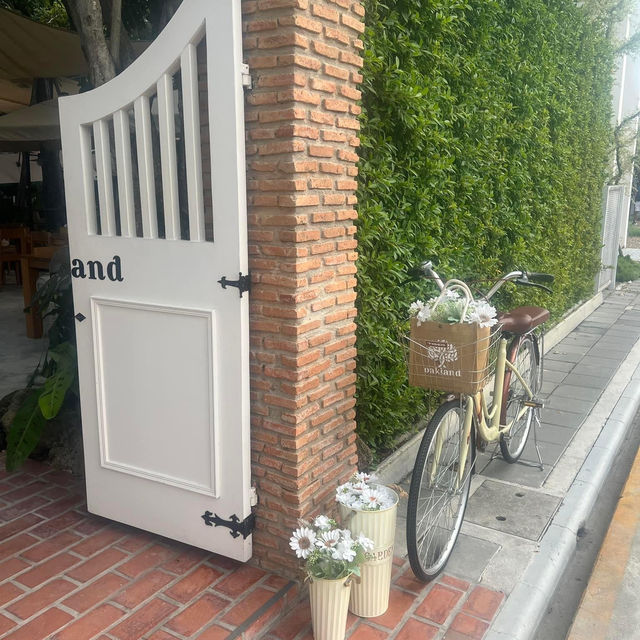 ร้านไม่ลับ  กับ  🍁Oakland cafe x restaurants