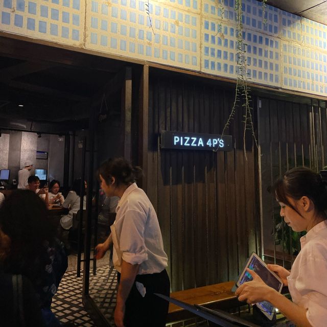 Pizza 4Ps Hanoi