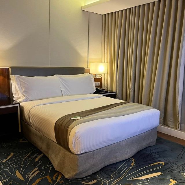 Ascott huge service apartment in Manila! 