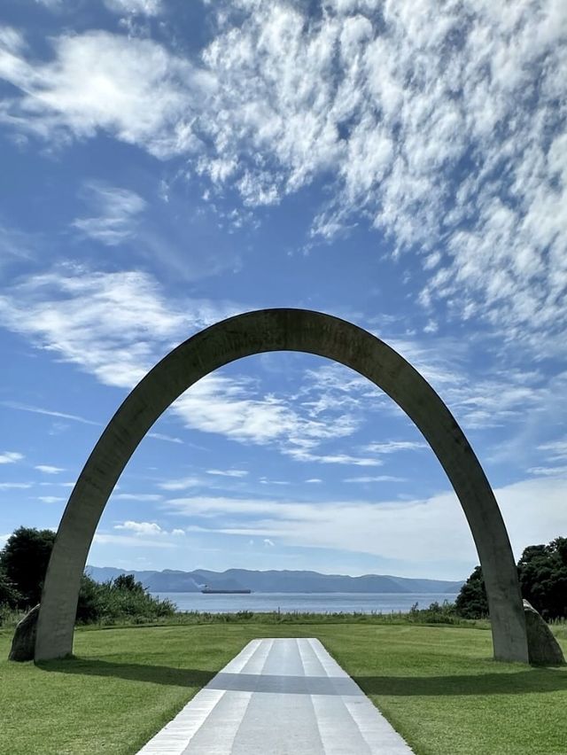 탁 트인 바다와 하늘을 보며 ✈️ 예술작품을 즐길 수 있는 베넷세 하우스 뮤지엄 나오시마 