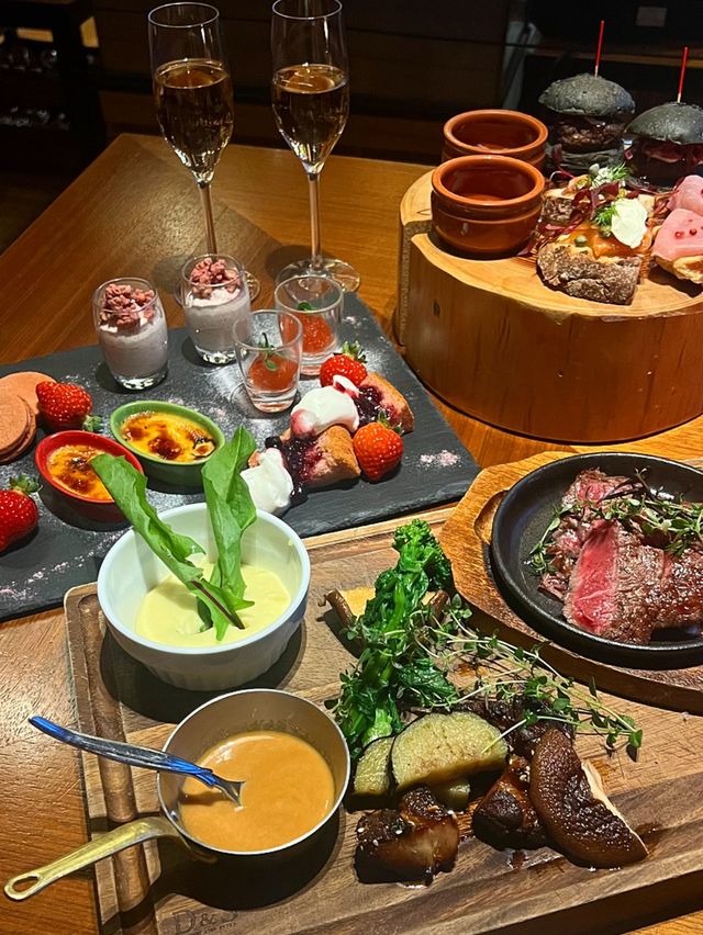 【福岡グルメ】お肉とスイーツを楽しめる“夜のアフタヌーンティー“