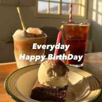 韓国:延南洞 ˗ˏˋ Everyday Happy BirthDay ˎˊ˗