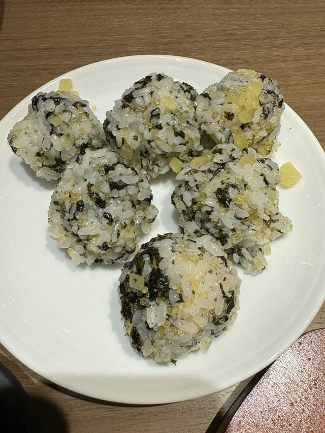 【新大久保】ソウルの有名店上陸🇰🇷 マンジョッオヒャンチョッパル＆ソベッチャンカンジャンケジャン