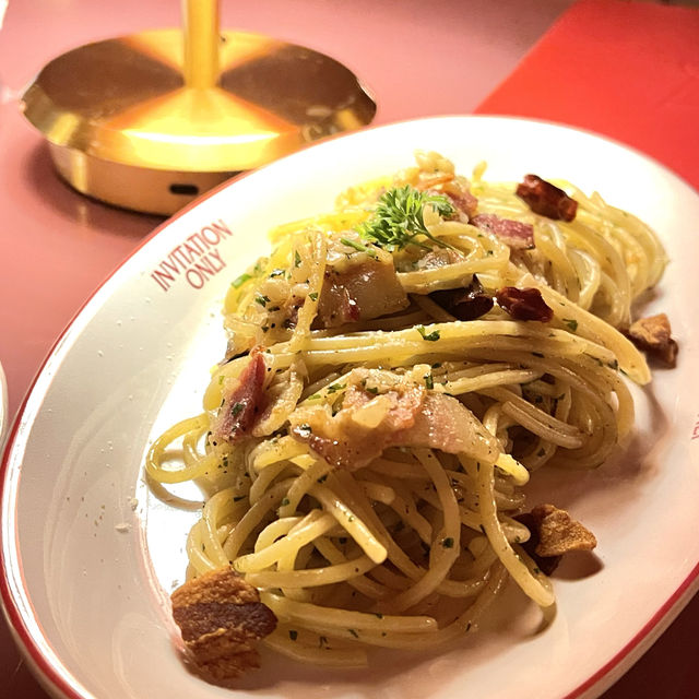 🍸Red zone บาร์แดงโชน โซนราตรีบนตึกสูง