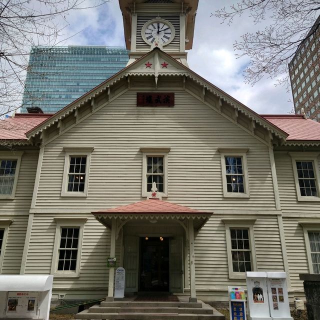 札幌観光！「札幌市時計台」
