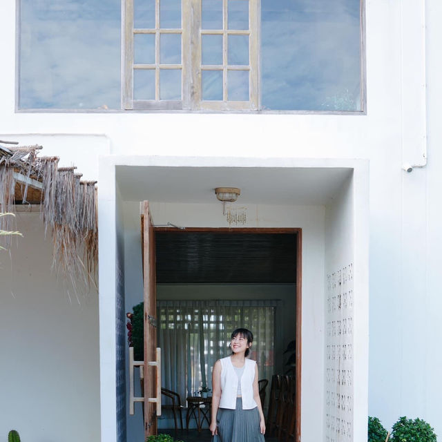 คาเฟ่ #Petfriendly ริมอ่างเก็บน้ำเขาจุก จ.ระยอง