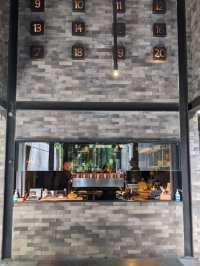 Yellow Submarine Coffee Tank คาเฟ่เรือดำน้ำ