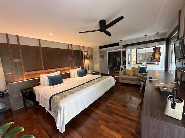  🏖️✨The Rock Hua Hin Beach Resort