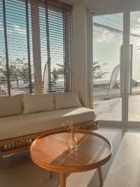 SALT Beach Hotel Rayong 🐚 ที่พักริมน้ำสุดมินิมอล 