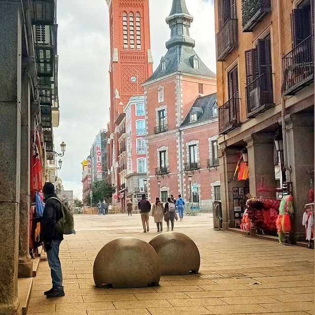 Explore Madrid’s Ancient Charm at Arco de Cuchilleros