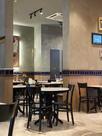 A quick meal and convenient at airport! 