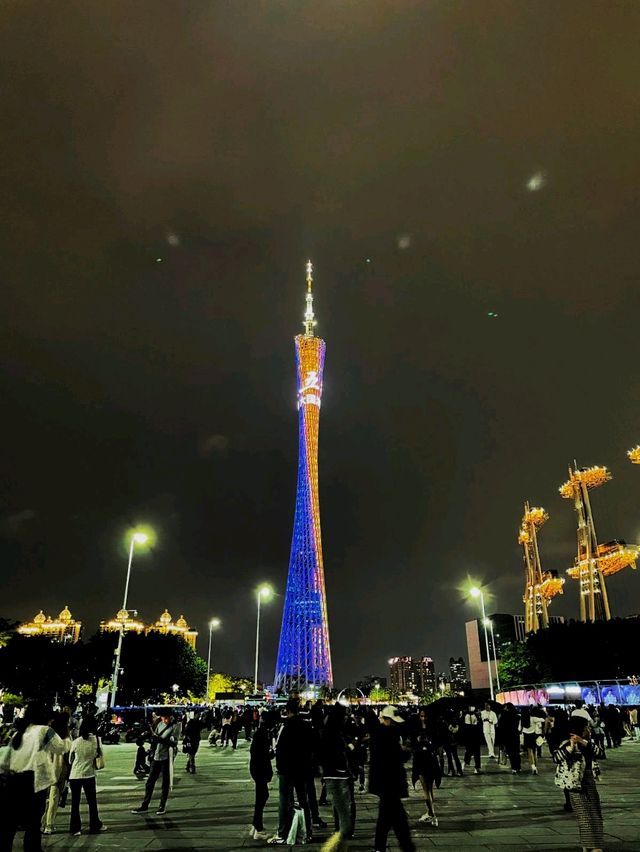 廣州塔：免費觀賞燈光秀適合晚上欣賞