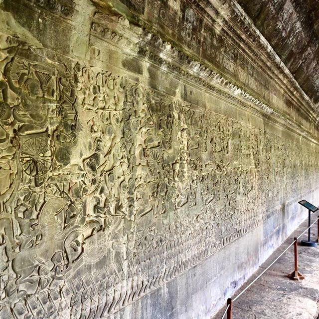 See Angkor Wat and Die