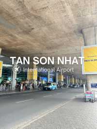 TAN SON NHAT AIRPORT🛫