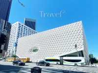 洛杉磯免費藝術博物館 — The Broad