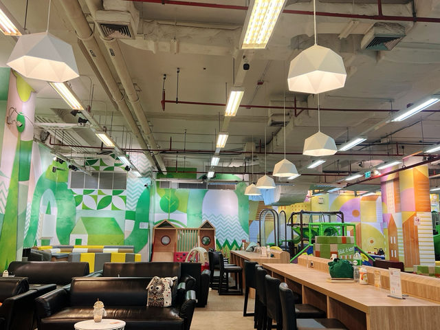 Kidzooona Gateway Ekkamai