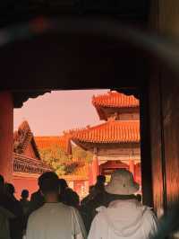 Forbidden City's beauty in autumn