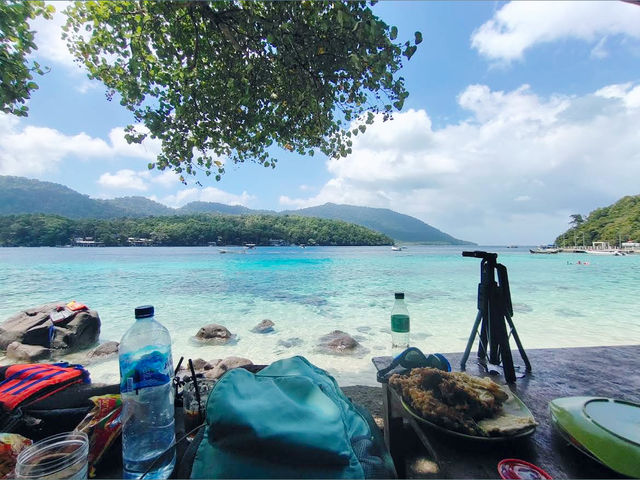 Snorkeling on rubiah island