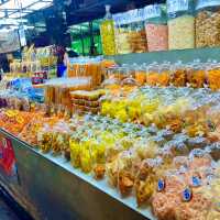 ตลาดประมงพื้นบ้านอ่างศิลา